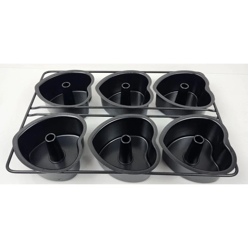 Vintage Mini Heart Shaped Cake Pans 14.5